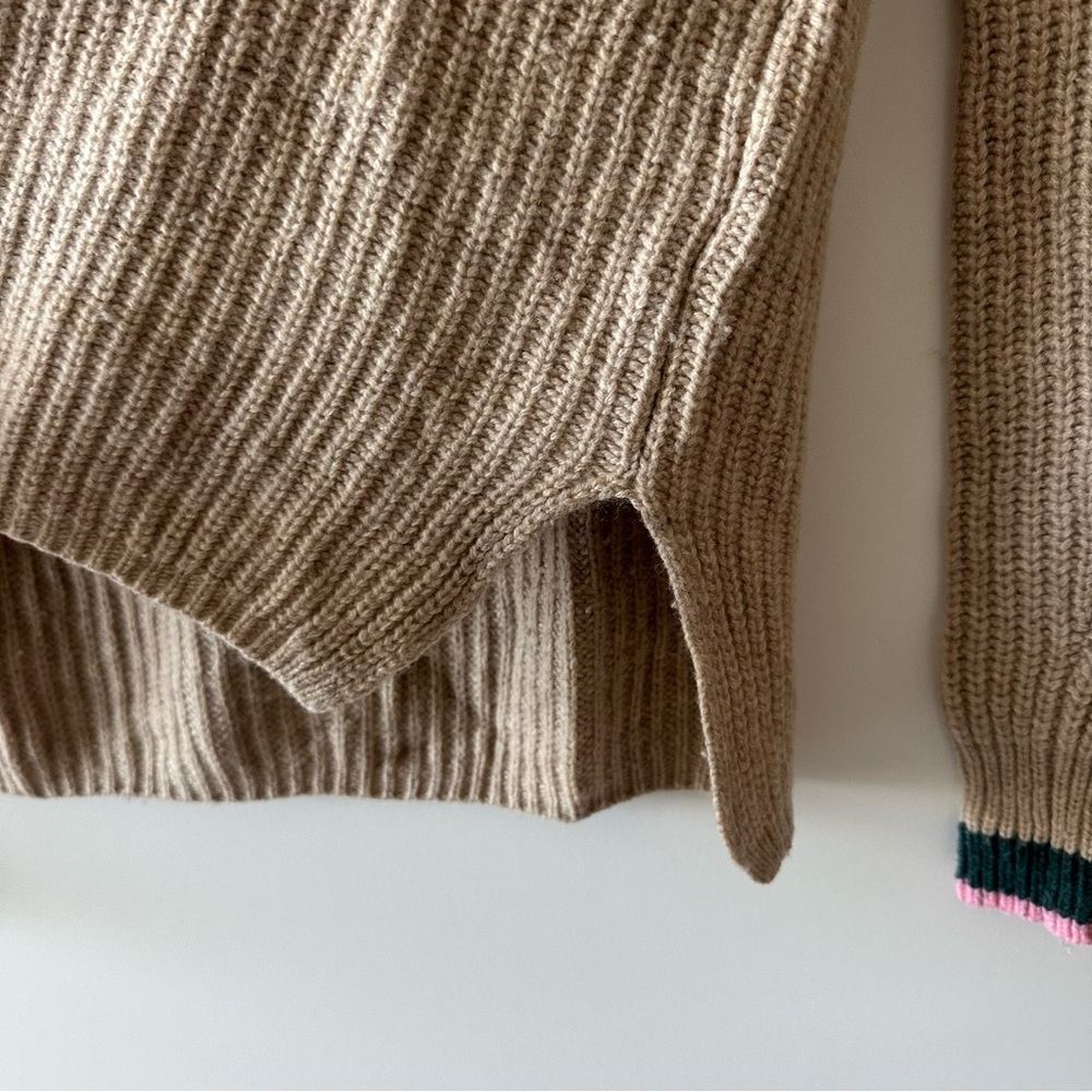 Madewell • Tipped Forrest V-Neck Sweater - Picture 8 of 10